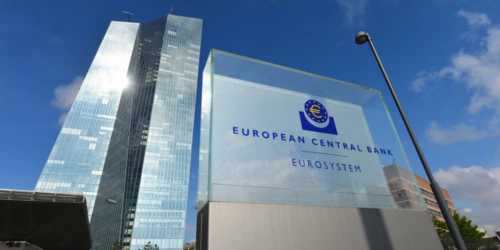 Die EZB in Frankfurt als Symbol für den EZB-Leitzins